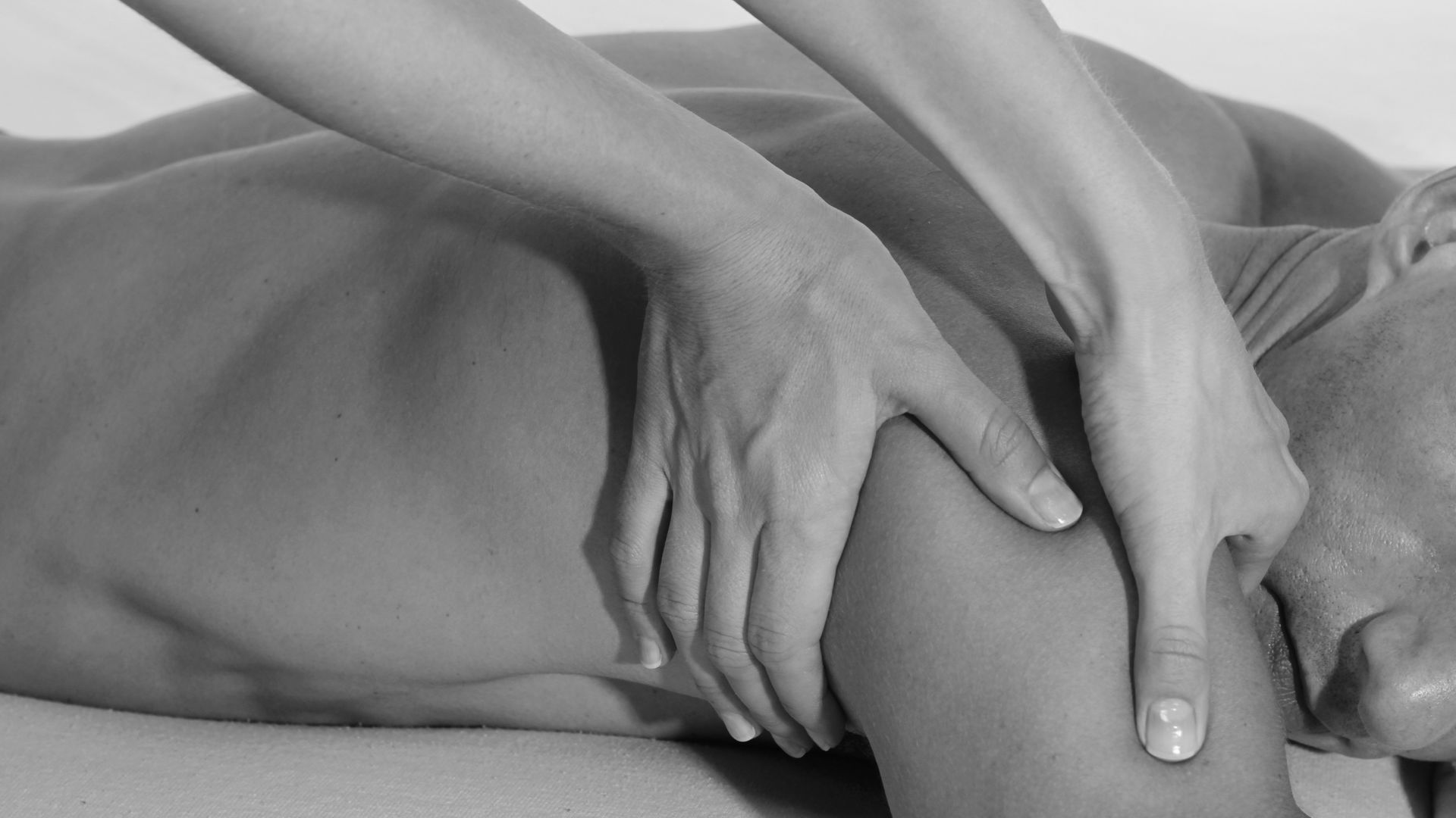 I MIGLIORI FILM EROTICI DI SEMPRE SESSO CON MASSAGGIO Videoclip erotici olio massaggi erotici